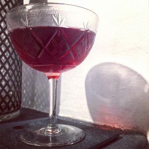 An image of the Boulevardier 1934 cocktail submitted by n0tquitethere that contains Dubonnet Rouge, Quinquina, Turin Bitters and Cognac