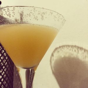 An image of the Cadillac Margarita cocktail submitted by n0tquitethere that contains Blanco Tequila, Grand Marnier, Lime and Salt