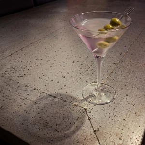 An image of the Caruso Cocktail cocktail submitted by Toby that contains London Dry Gin, Dry Vermouth and Crème de Menthe
