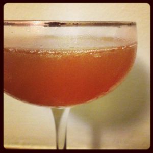 An image of the Edgewood cocktail submitted by n0tquitethere that contains London Dry Gin, Grapefruit, Punt e Mes, Lillet Blanc and Salt