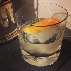 An image of the Elder Fashion cocktail submitted by n0tquitethere that contains London Dry Gin, St Germain, Orange Bitters and Grapefruit