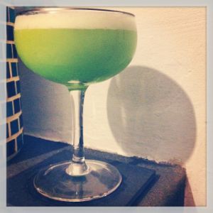 An image of the Midori Illusion cocktail submitted by n0tquitethere that contains Midori Melon Liqueur, Curaçao Triple Sec, Plain Vodka, Lemon and Pineapple Juice