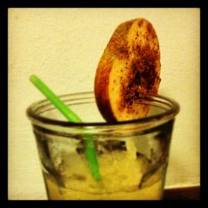 An image of the Mum's Apple Pie cocktail submitted by n0tquitethere that contains Gold Rum, Apple Juice, Lemon, Demerara Syrup, Apple and Nutmeg