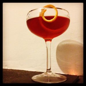 An image of the Negroni cocktail submitted by n0tquitethere that contains London Dry Gin, Sweet Vermouth, Turin Bitters and Orange