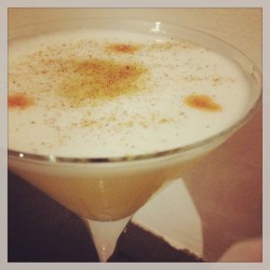 An image of the Peruvian Pisco Sour cocktail submitted by n0tquitethere that contains Pisco, Lime, Simple Syrup, Egg, Angostura Bitters and Nutmeg