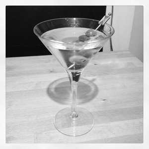 An image of the Russet Cocktail cocktail submitted by Toby that contains Apple Juice, London Dry Gin and Grenadine