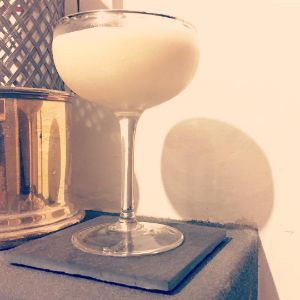 An image of the Toasted Almond cocktail submitted by n0tquitethere that contains Amaretto, Kahlua and Cream