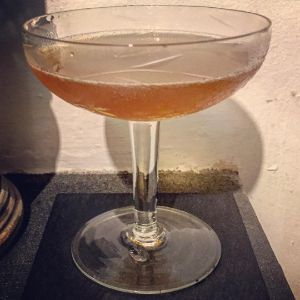 An image of the Tulip Cocktail cocktail submitted by n0tquitethere that contains Apple Brandy, Sweet Vermouth, Apricot Brandy and Lemon